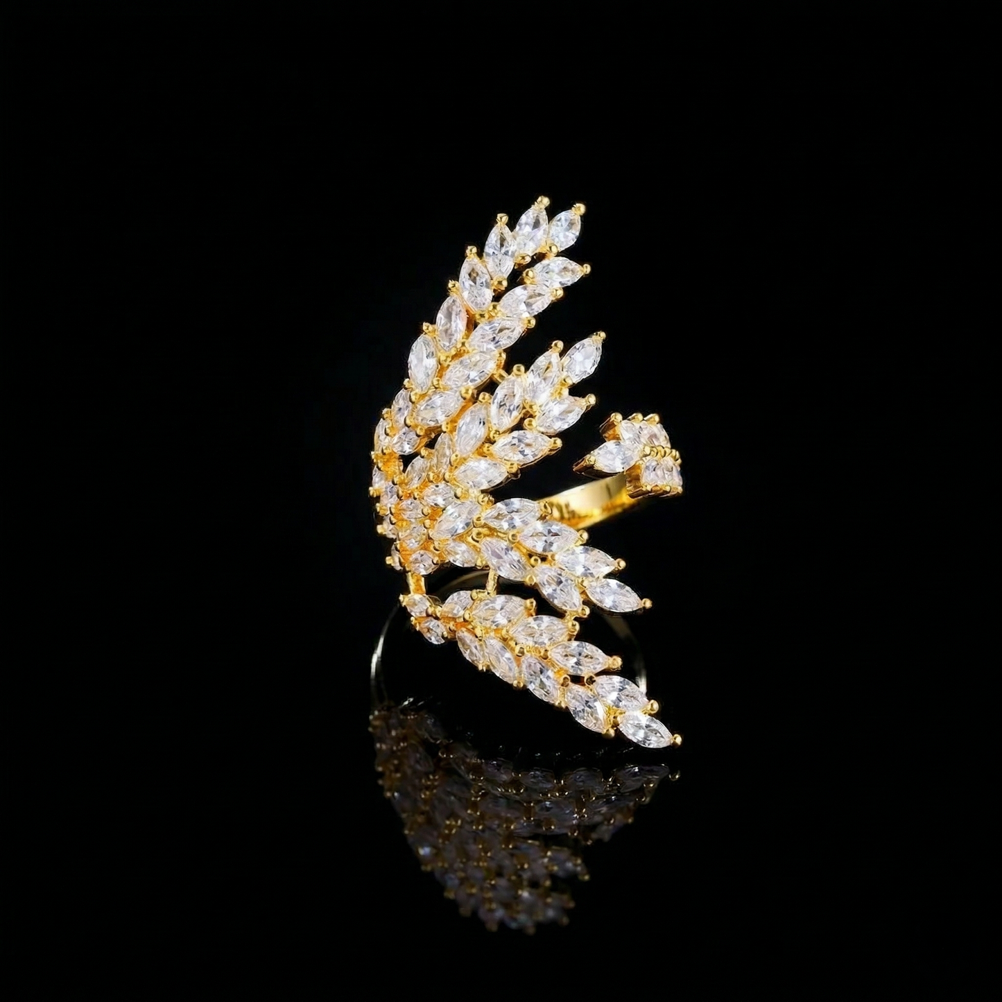 Marquise Leaf Ring | Radiant